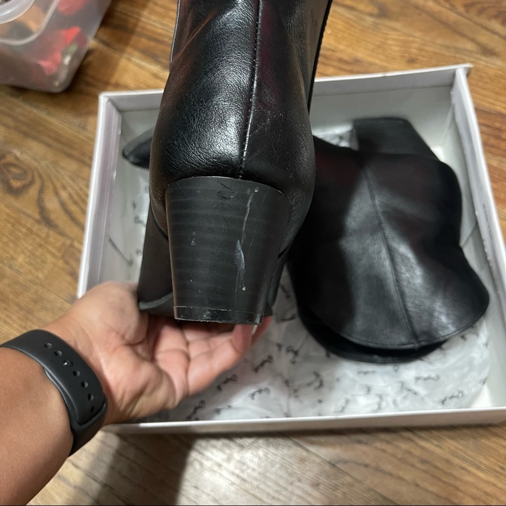 Black Women Booties - Picture 12 of 12
